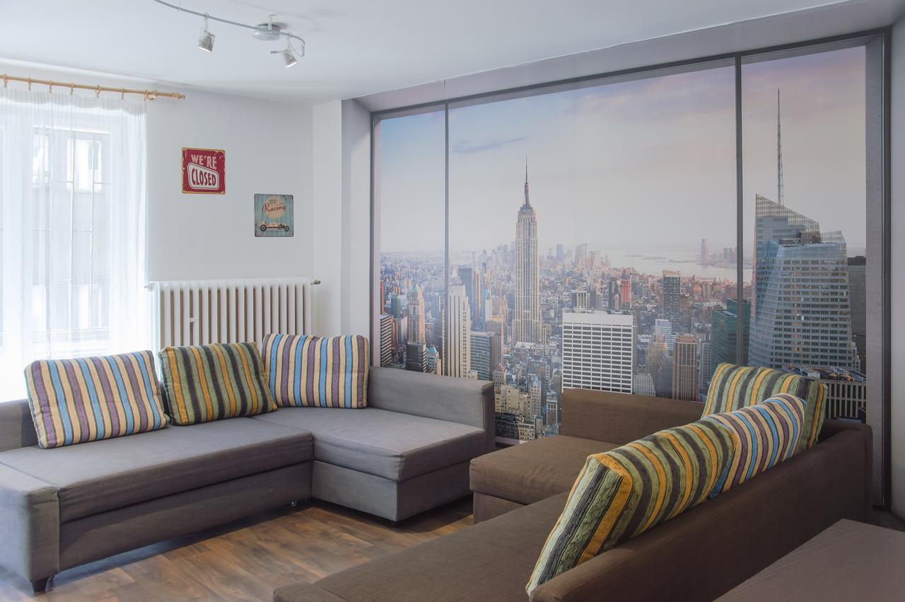 Modern Apartment Dlouha Praha Bagian luar foto